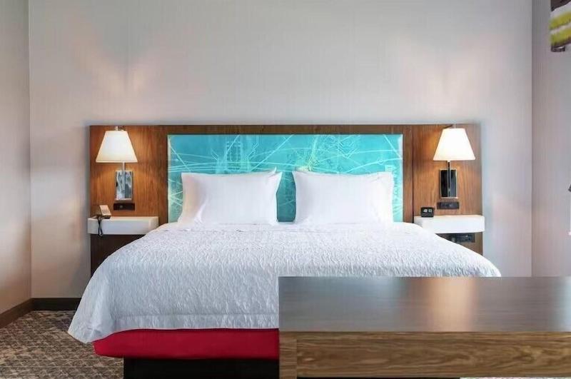 Bed room