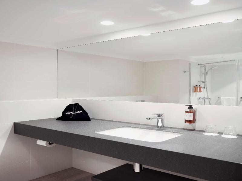 Q Hotel Plus Wroclaw Bielany image