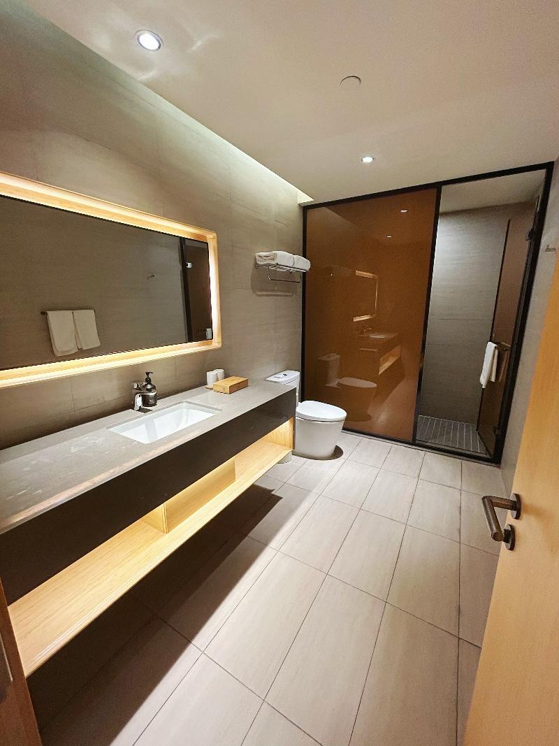 Ji Hotel Ancient Town of Luzhi Suzhou image