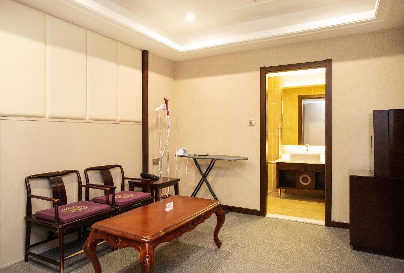 Starway Hotel (Yanji Park West Market) image