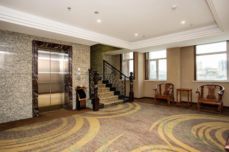 Starway Hotel (Yanji Park West Market) image