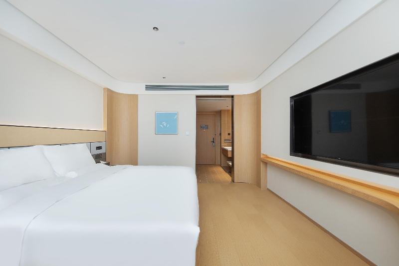 Ji Hotel(Shanghai Chongming administrative center) image