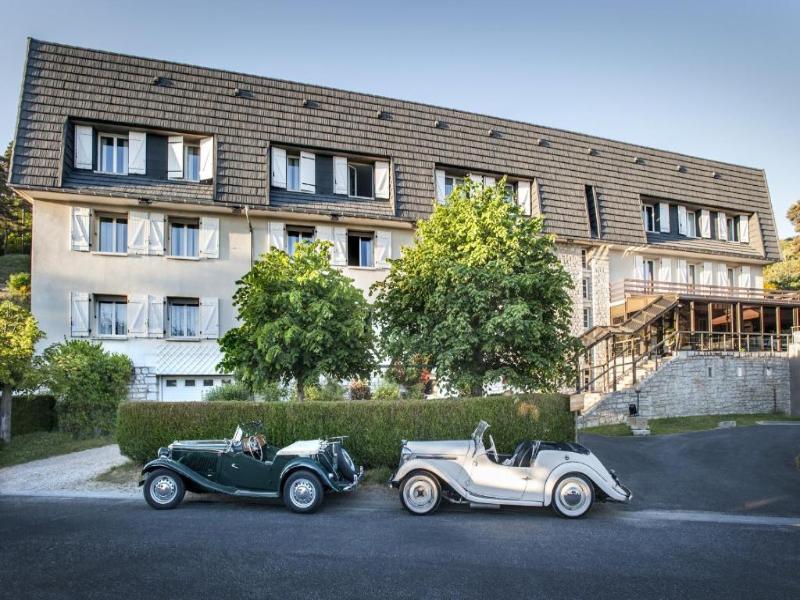 Logis Hotel Chez Camillou image