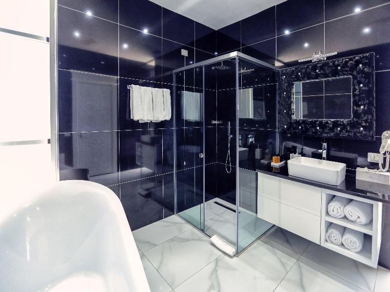 Velipoja Grand Europa Resort Affiliated by Melia image