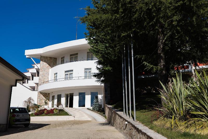 Chateau Linza Resort image