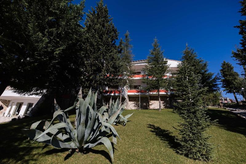 Chateau Linza Resort image