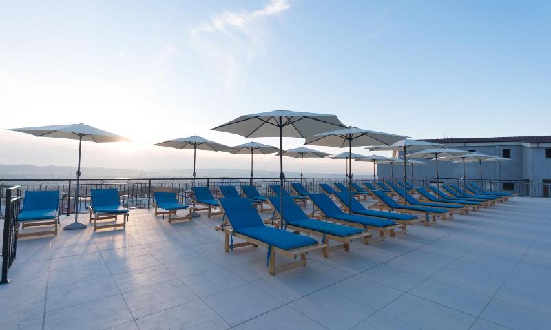 Chateau Linza Resort image