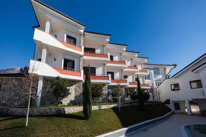 Chateau Linza Resort image