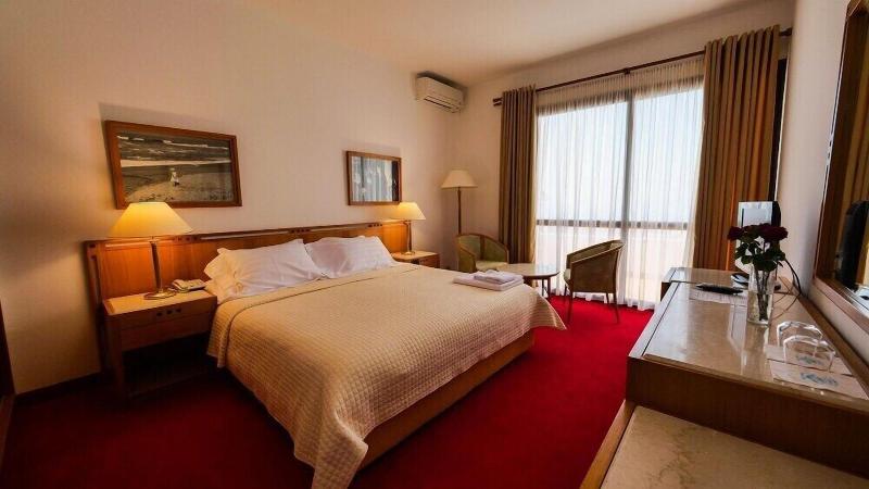 Chateau Linza Resort image