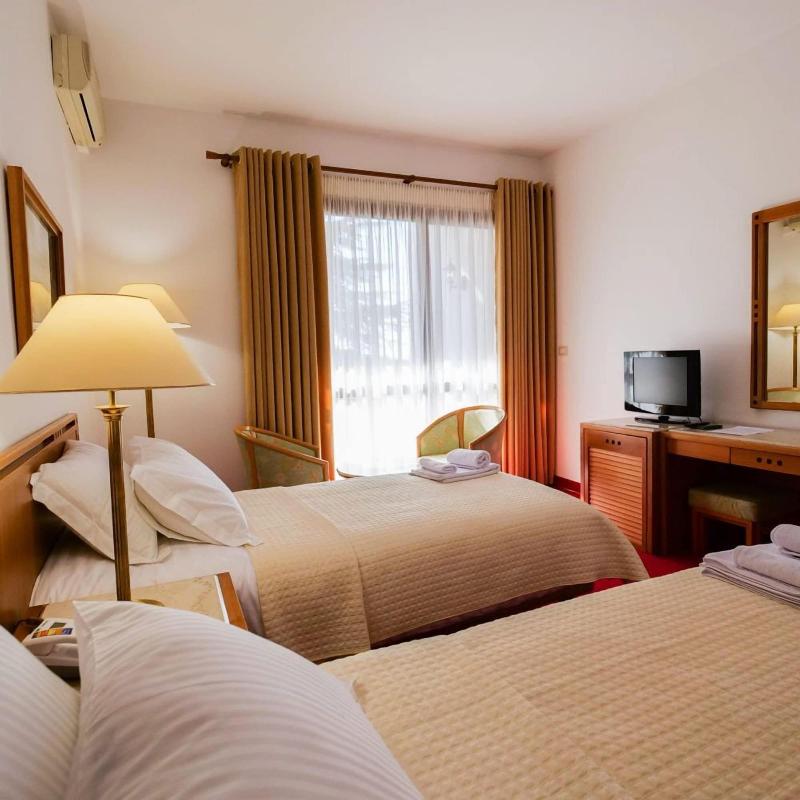 Chateau Linza Resort image