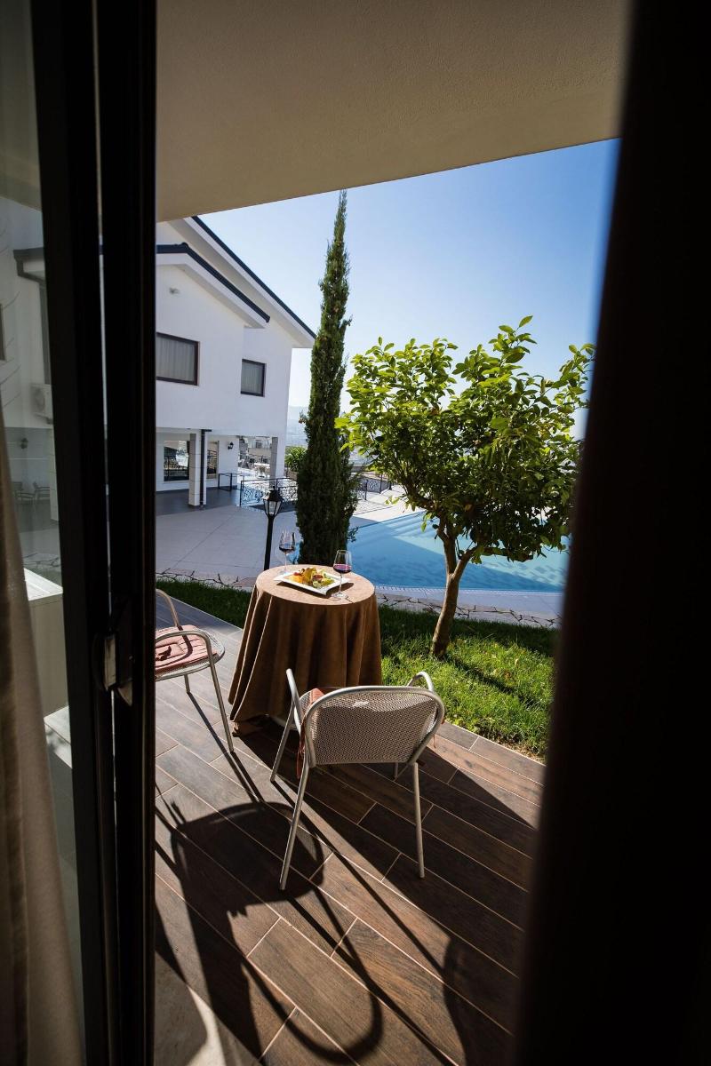 Chateau Linza Resort image