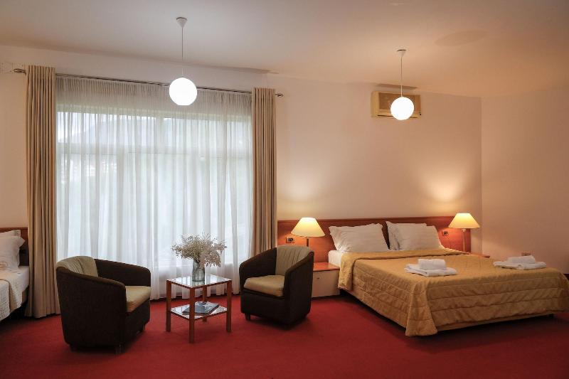 Chateau Linza Resort image