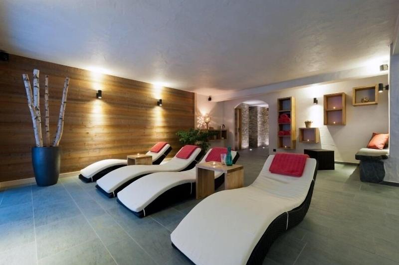 La Vallee Hotel & Spa image
