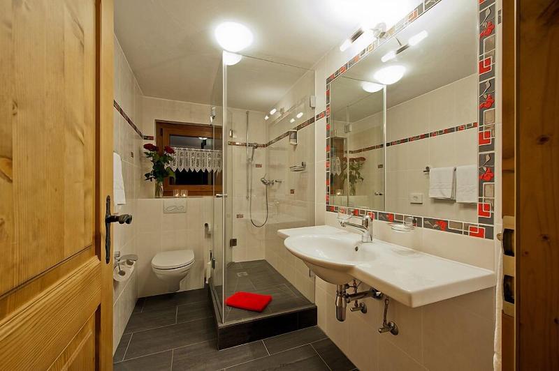 La Vallee Hotel & Spa image