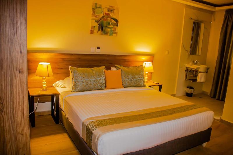 BlueBay Hotel Abidjan image