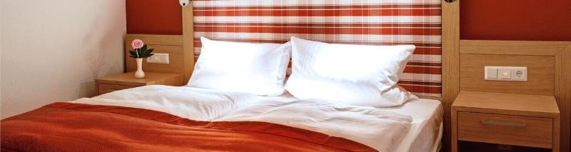 Hotel & Restaurant Waldcafe Hettstedt image