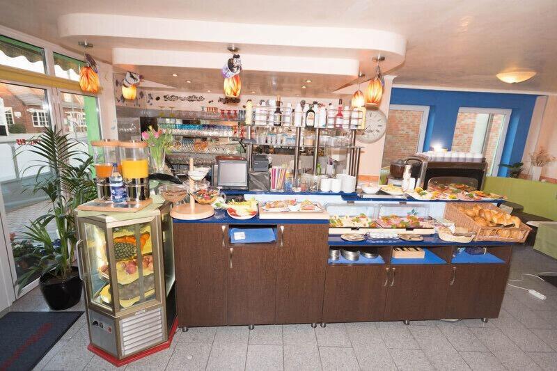Hotel Sonne am Meer image