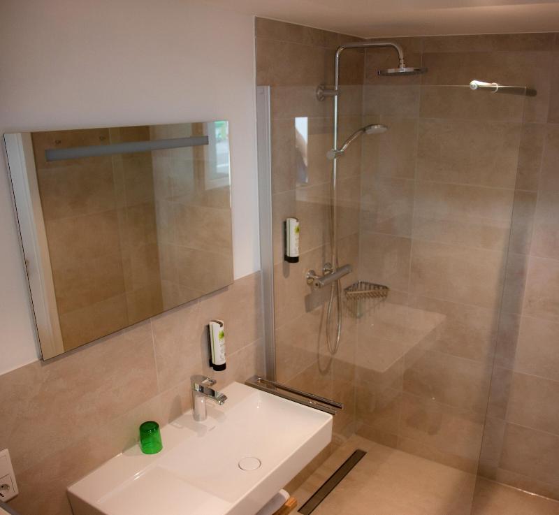 trendic hotel image