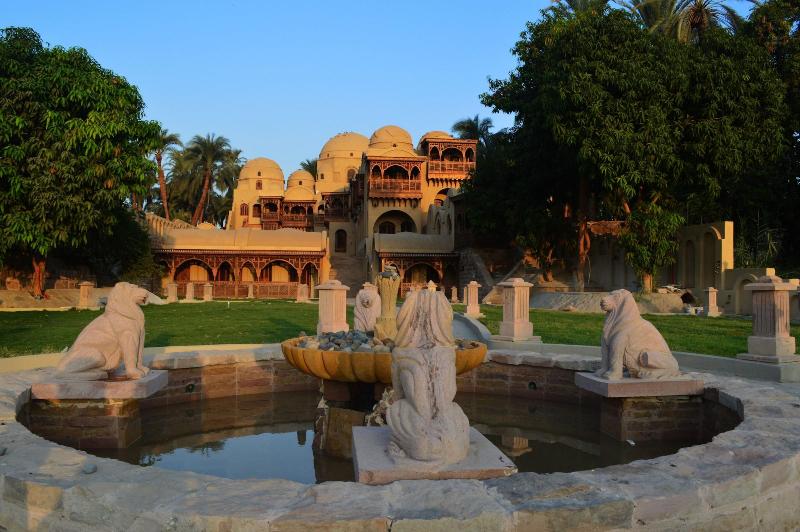Djorff Palace image