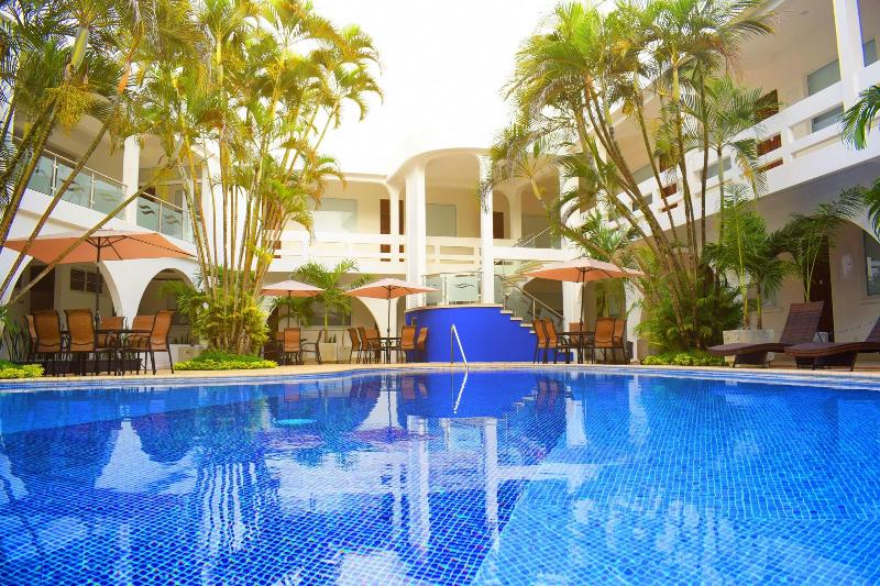Gran Costa Azul Hotel image