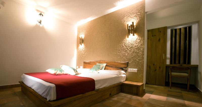 Le Candles Resort image