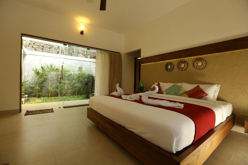 Le Candles Resort image