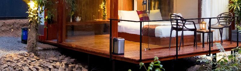 Le Candles Resort image