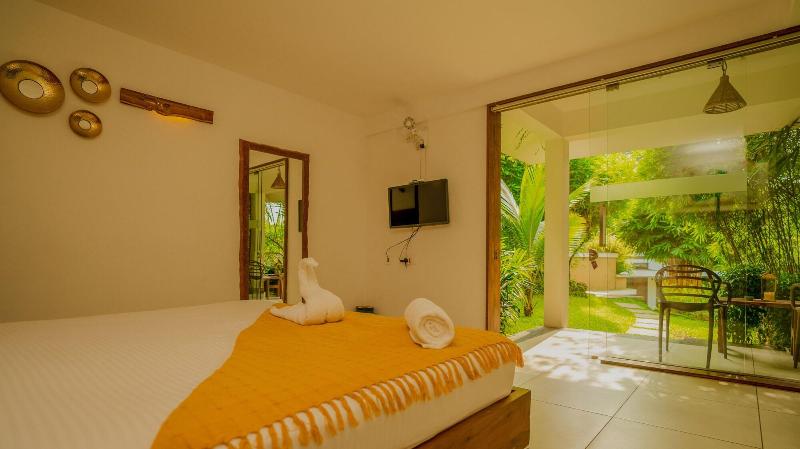 Le Candles Resort image