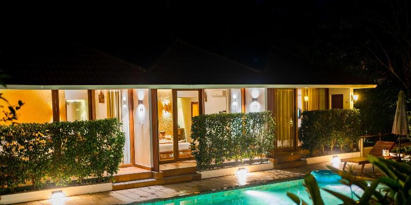 Le Candles Resort image