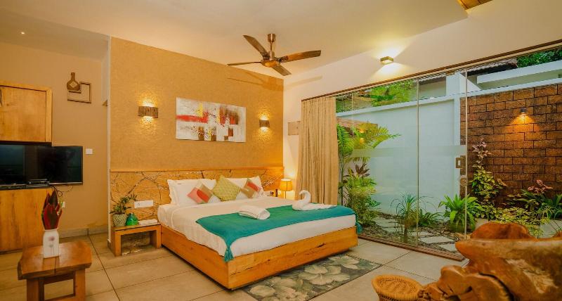 Le Candles Resort image