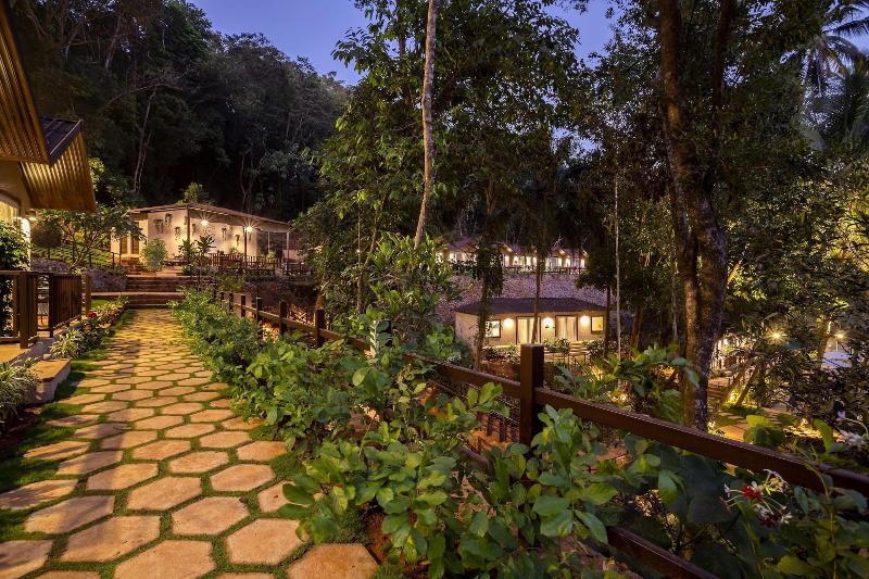 Stone Wood Premier Gokarna image