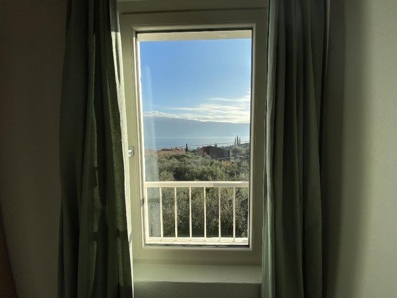 Vista Lago image