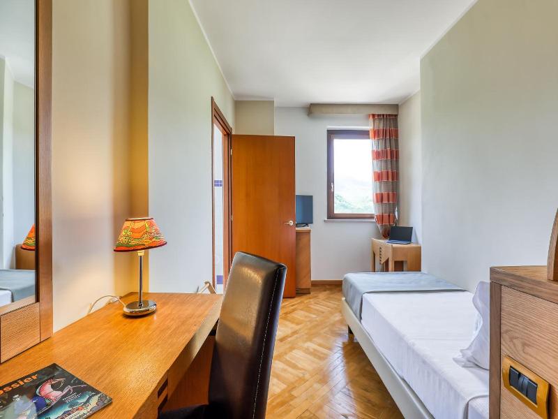 Hotel PentHouse image