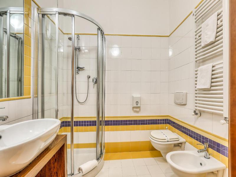 Hotel PentHouse image