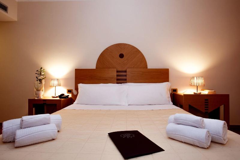 Hotel PentHouse image