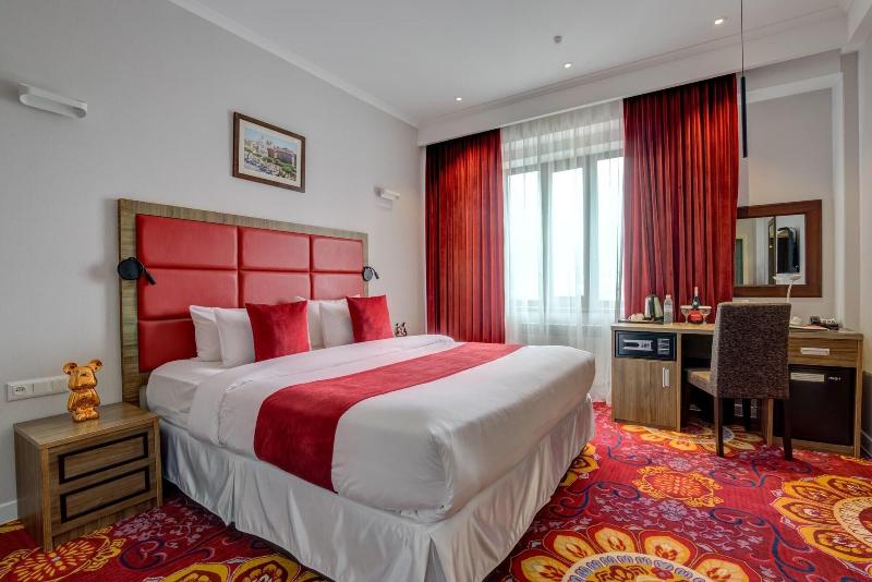 Garden Hotel & Spa image