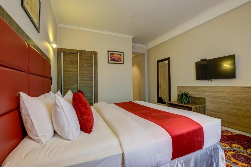 Garden Hotel & Spa image