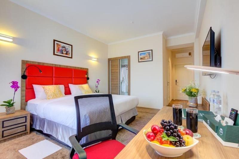 Garden Hotel & Spa image