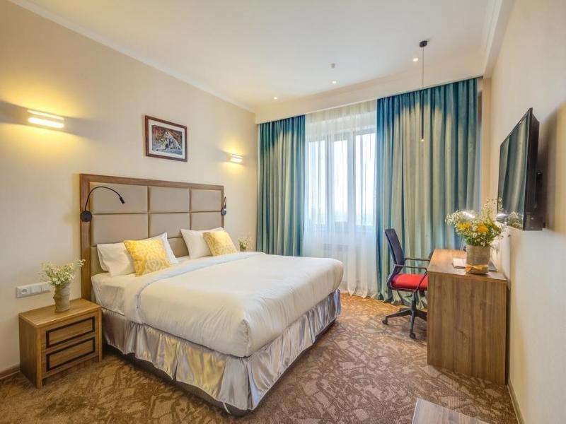 Garden Hotel & Spa image