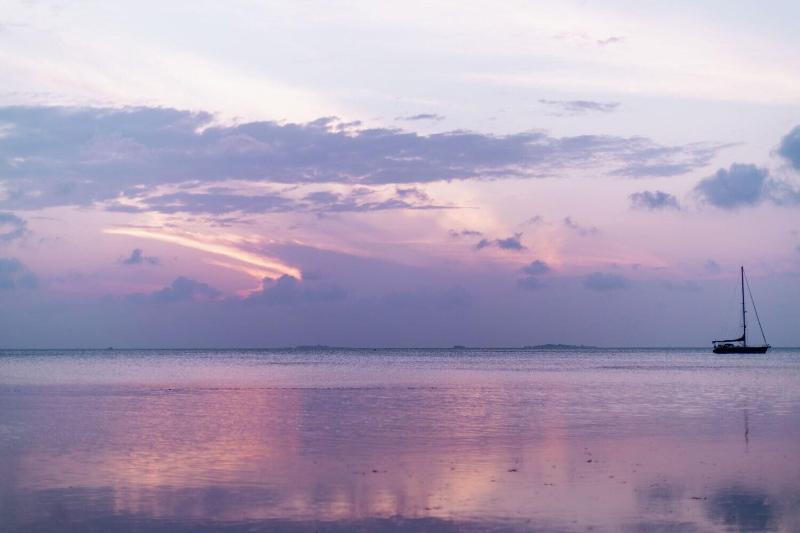 Endheri Sunset image