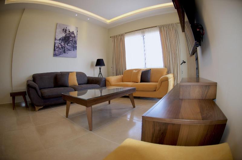 Pearl Hotel & Residence image