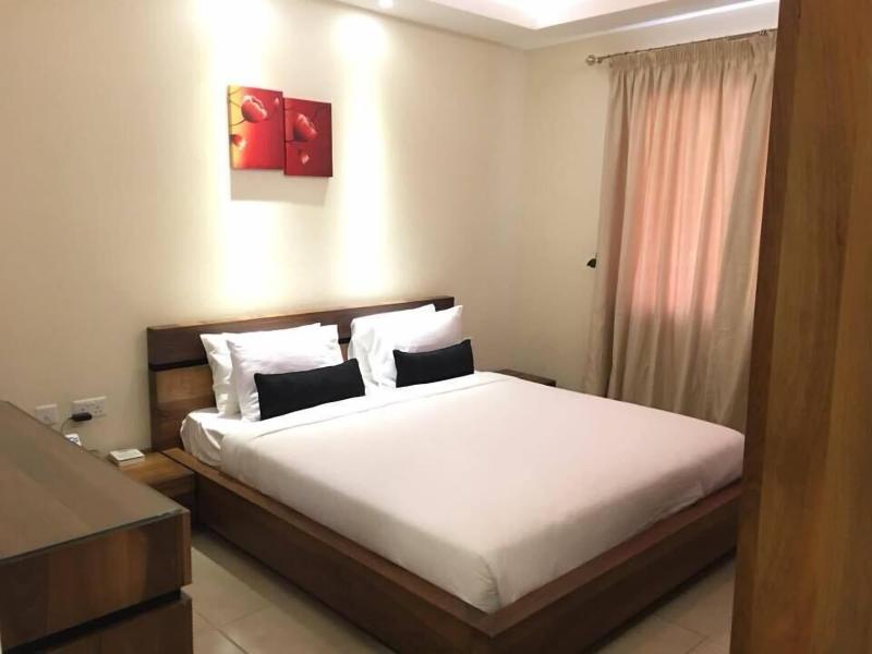 Pearl Hotel & Residence image