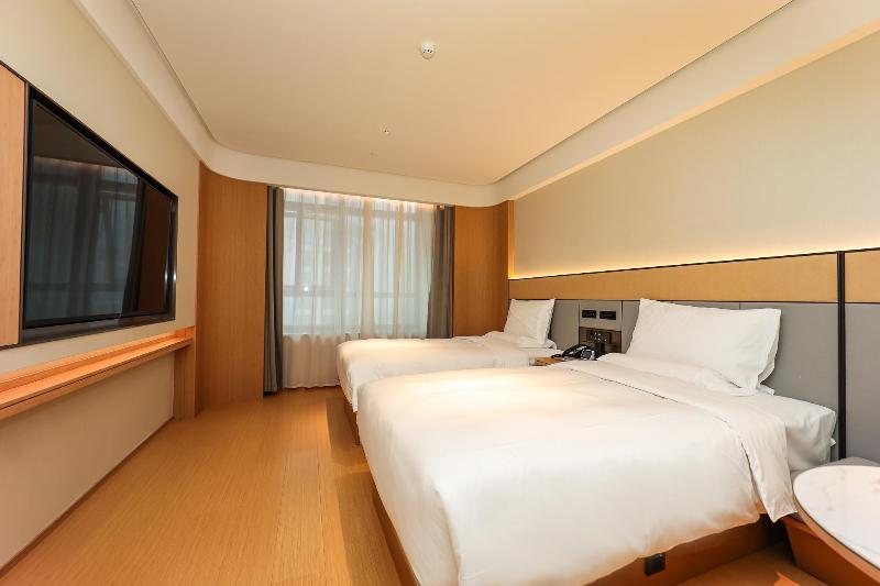 Ji Hotel (Xinyi Road, Zhengzhou East Railway Stati image