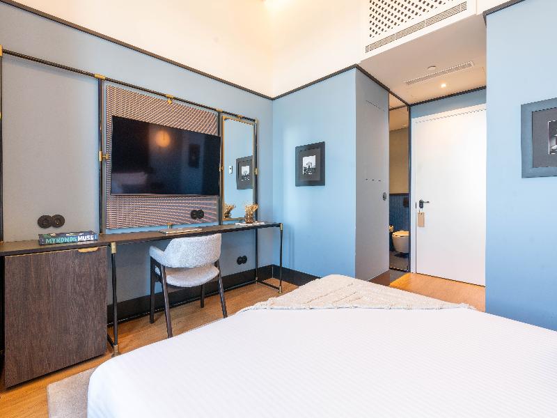 The Editory Riverside Santa Apolonia Hotel image