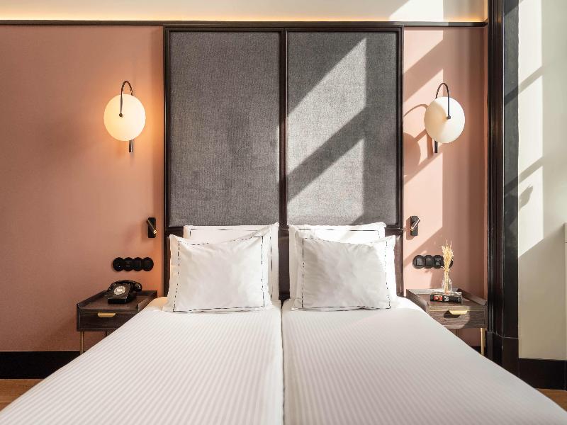 The Editory Riverside Santa Apolonia Hotel image