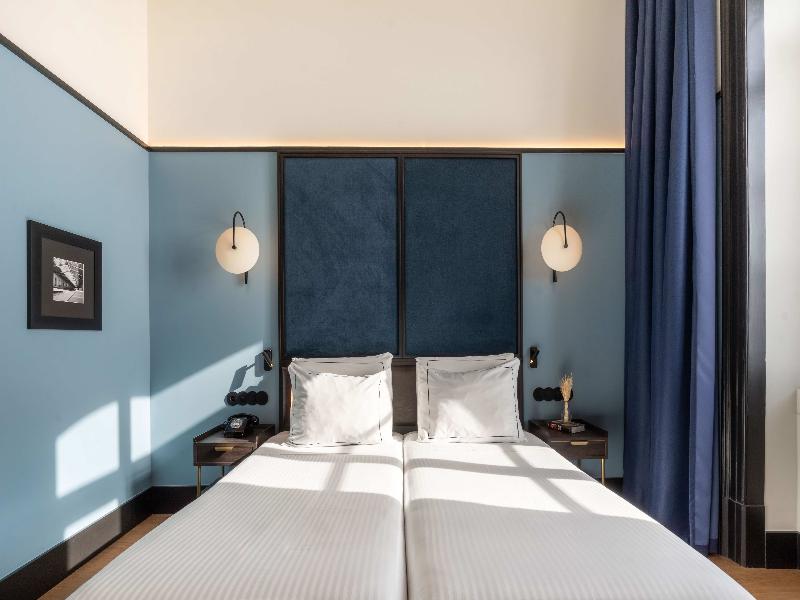 The Editory Riverside Santa Apolonia Hotel image