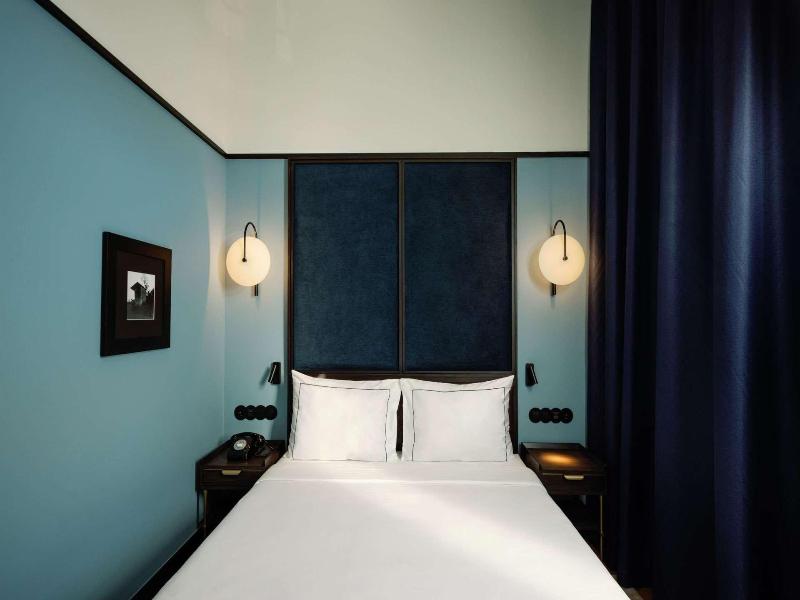 The Editory Riverside Santa Apolonia Hotel image