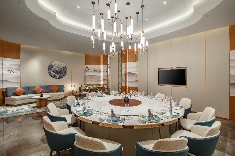 Holiday Inn Xining Datong image