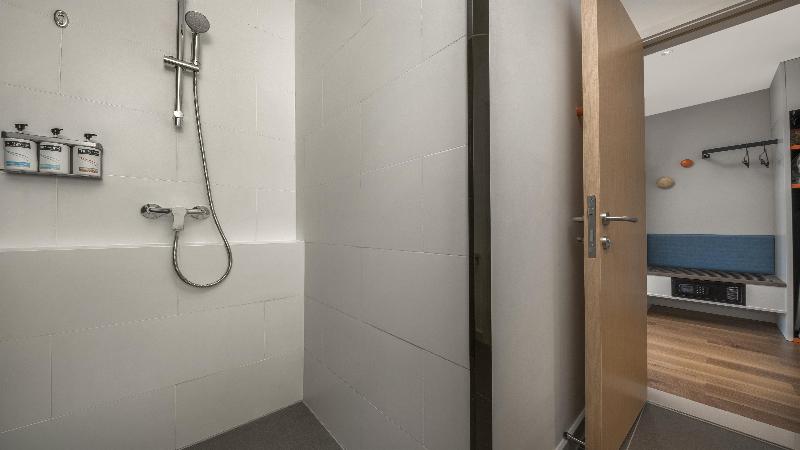 Holiday Inn Express Meishan Dongpo image
