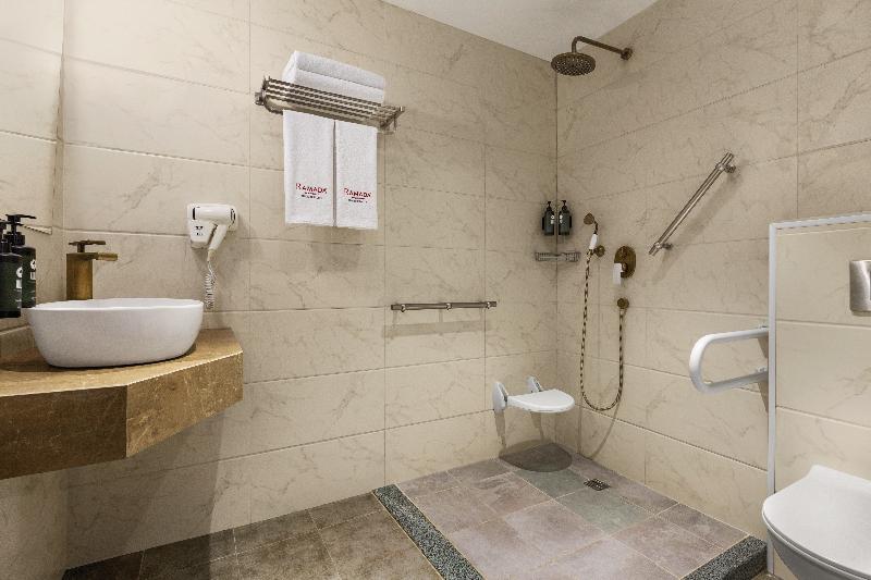 Ramada by Wyndham Tbilisi Old City image